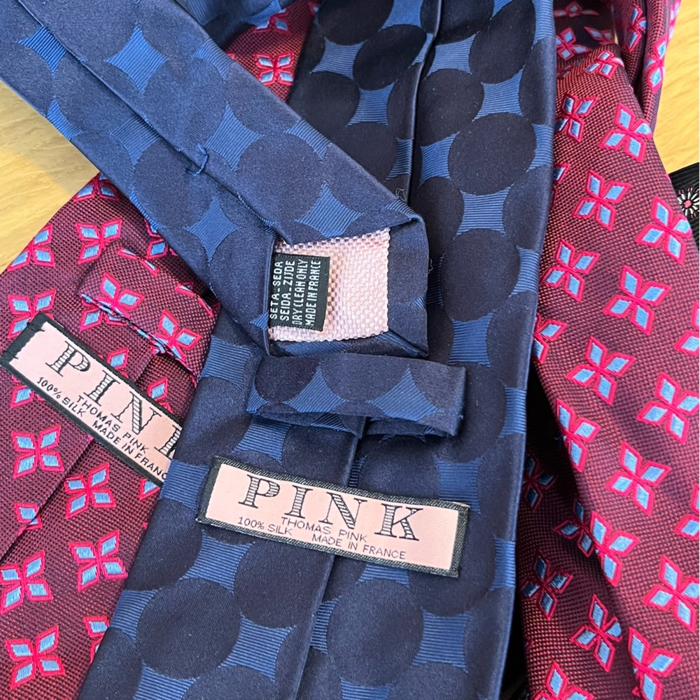 Thomas Pink Ties - Picture 9 of 9